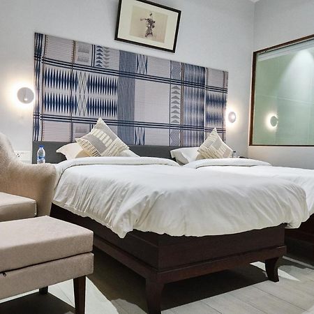 Hotel Zone Niathu Dimapur By The Park Exterior foto